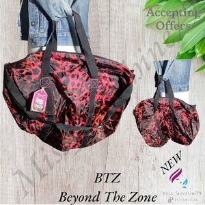 BTZ NEW - animal print cheetah duffel bag nylon carry s handle & strap